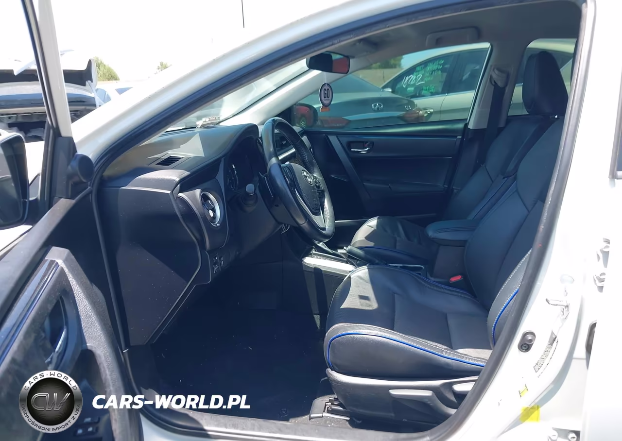 2018 Toyota Corolla Se VIN:5YFBURHE5JP852062 - 5
