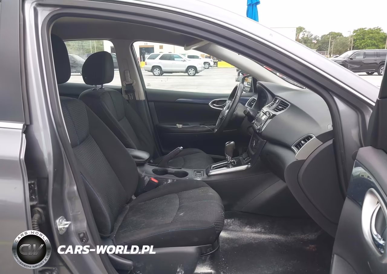 2018 Nissan Sentra Sr VIN:3N1AB7AP1JY290004 - 5