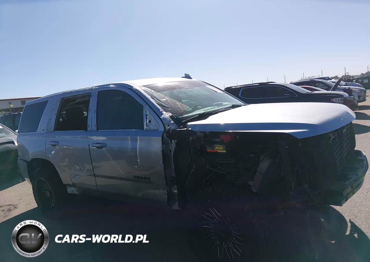 2019 Chevrolet Tahoe Lt VIN:1GNSKBKC6KR104049 - 14