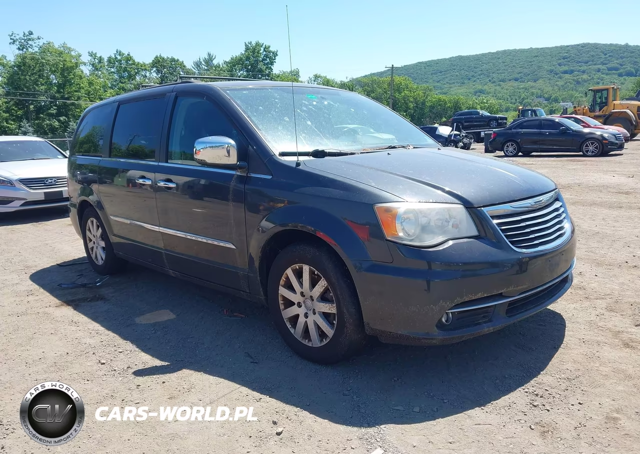 2012 Chrysler Town & Country Touring-L