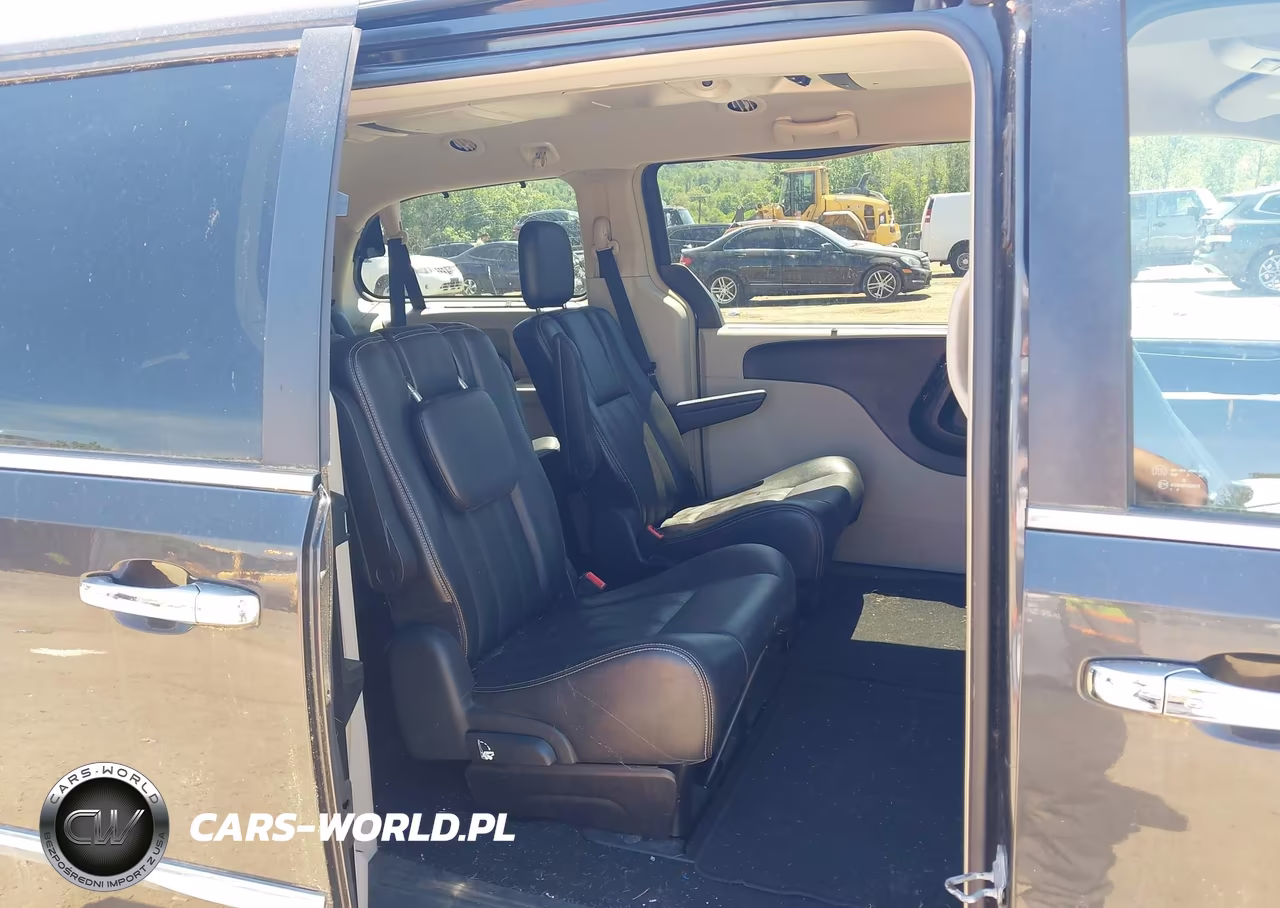 2012 Chrysler Town & Country Touring-L VIN:2C4RC1CG0CR314089 - 8