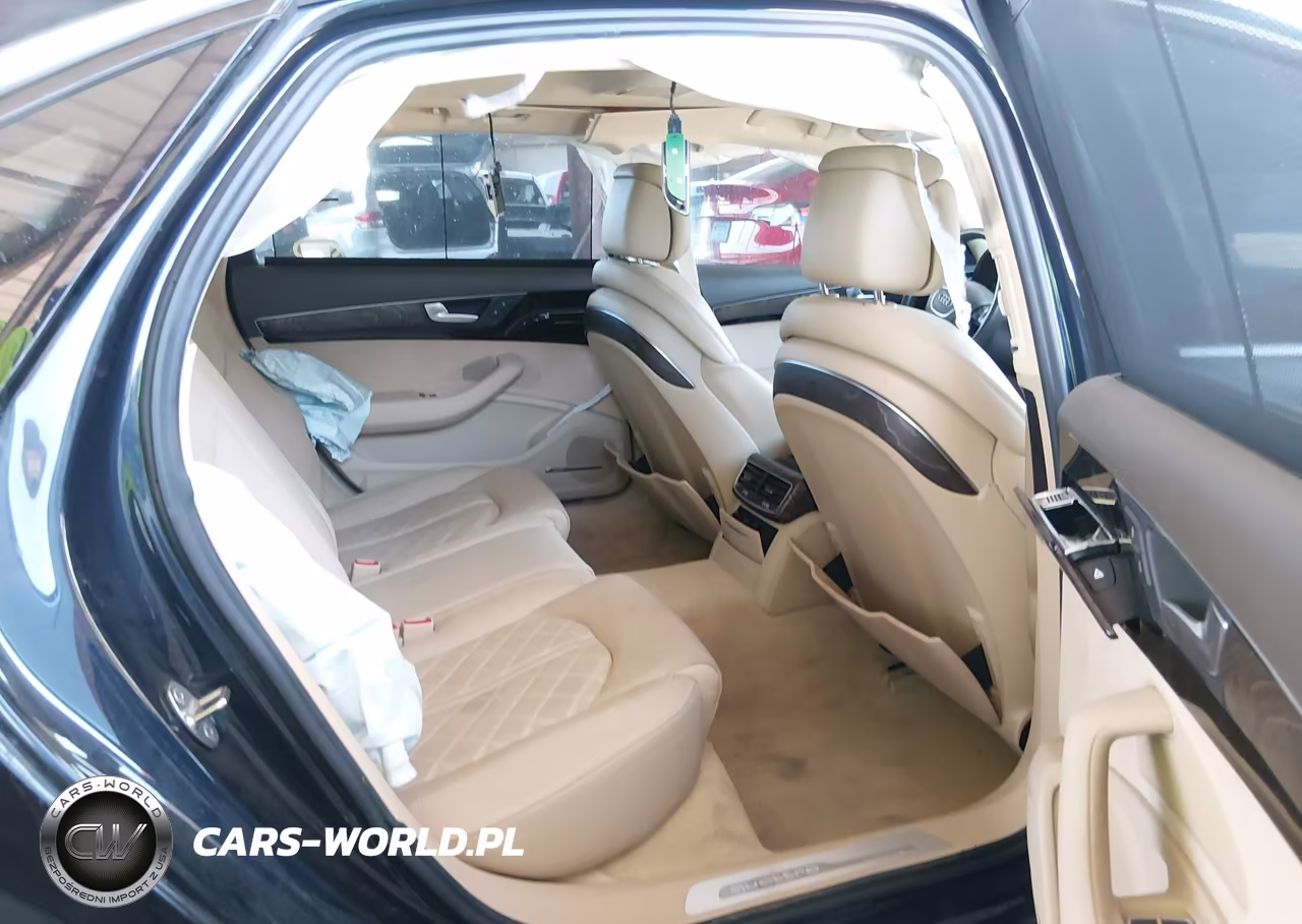 2017 Audi A8 L Sport VIN:WAU43AFD2HN010629 - 8