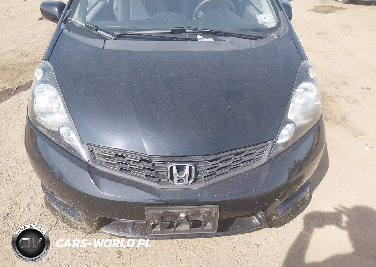 2012 Honda Fit Sport VIN:JHMGE8H61CC010691 - 6