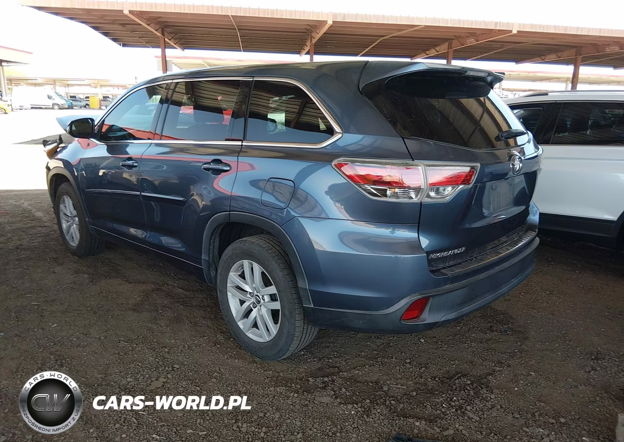 2016 Toyota Highlander Le V6 VIN:5TDZKRFH0GS122836 - 3