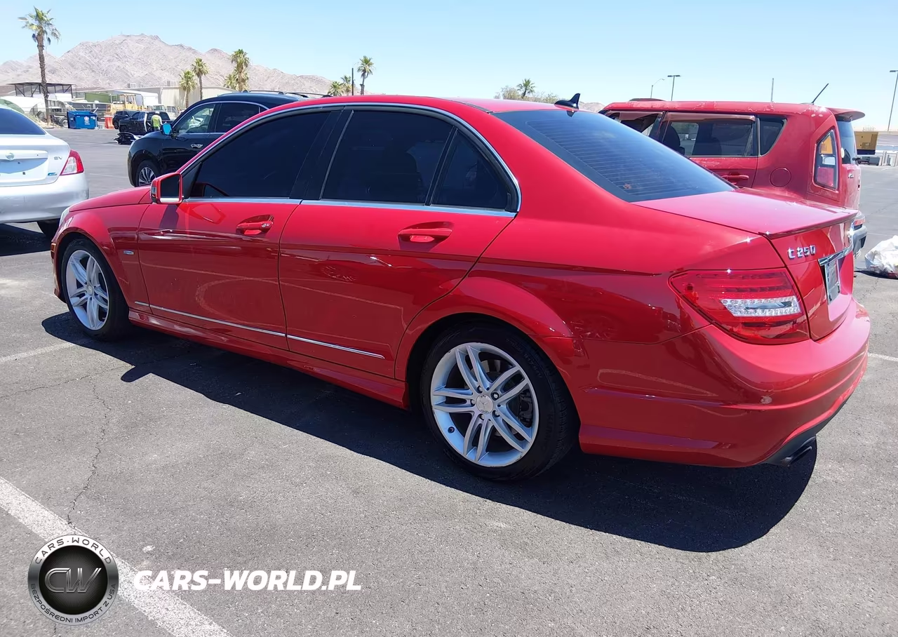 2012 Mercedes-Benz C 250 Sport VIN:WDDGF4HB6CR208836 - 3