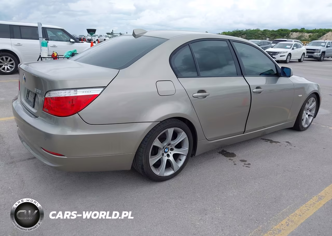 2008 BMW 535I VIN:WBANW13508CZ75591 - 4