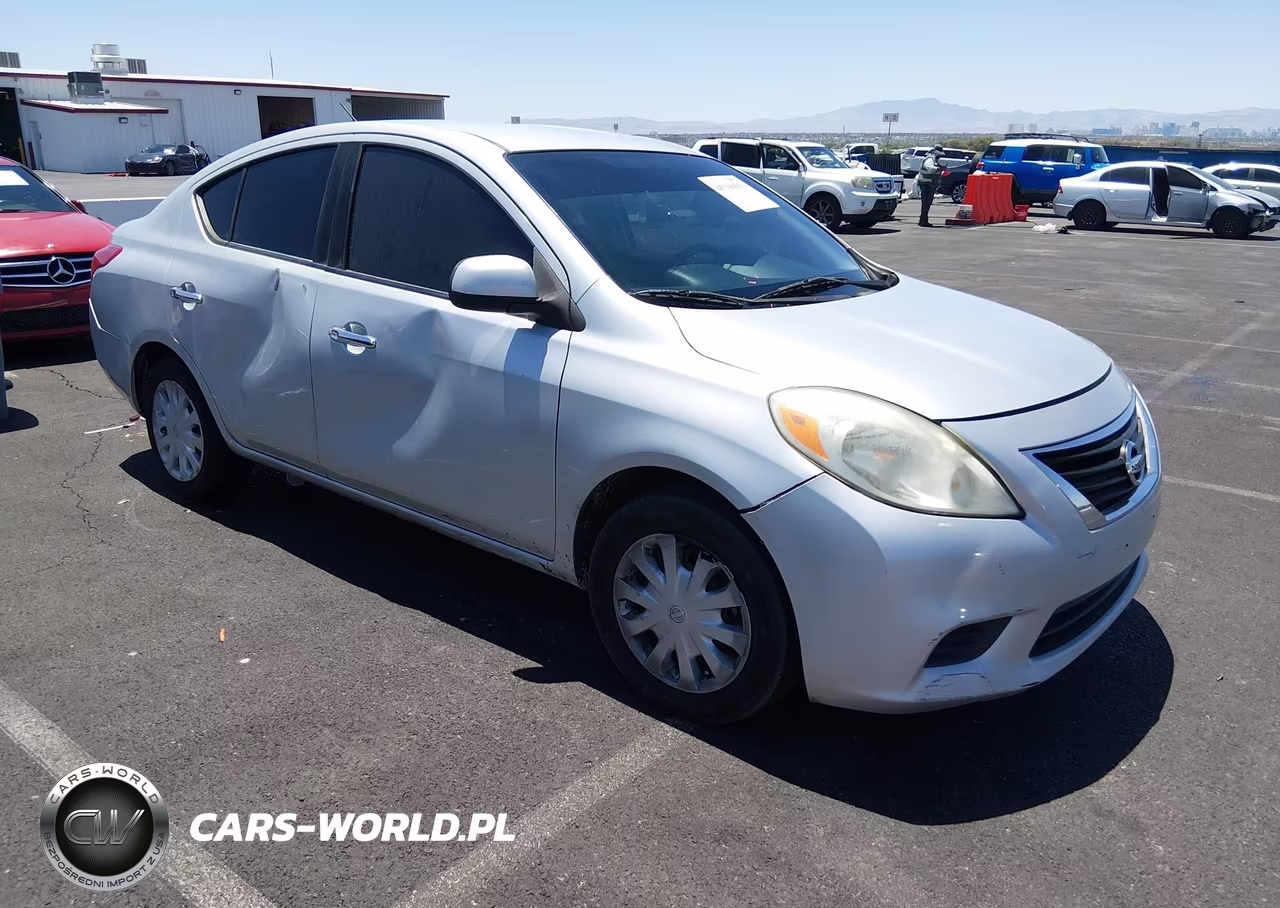 2012 Nissan Versa 1.6 Sv