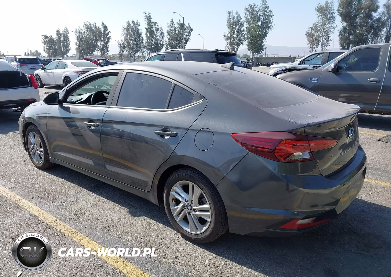2020 Hyundai Elantra Value Edition VIN:5NPD84LF7LH610373 - 3