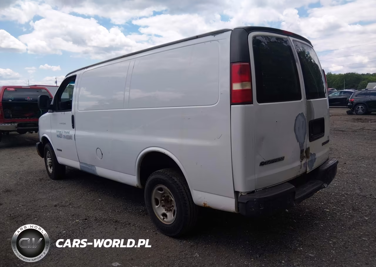 2004 Chevrolet Express VIN:1GCGG25V541163799 - 3