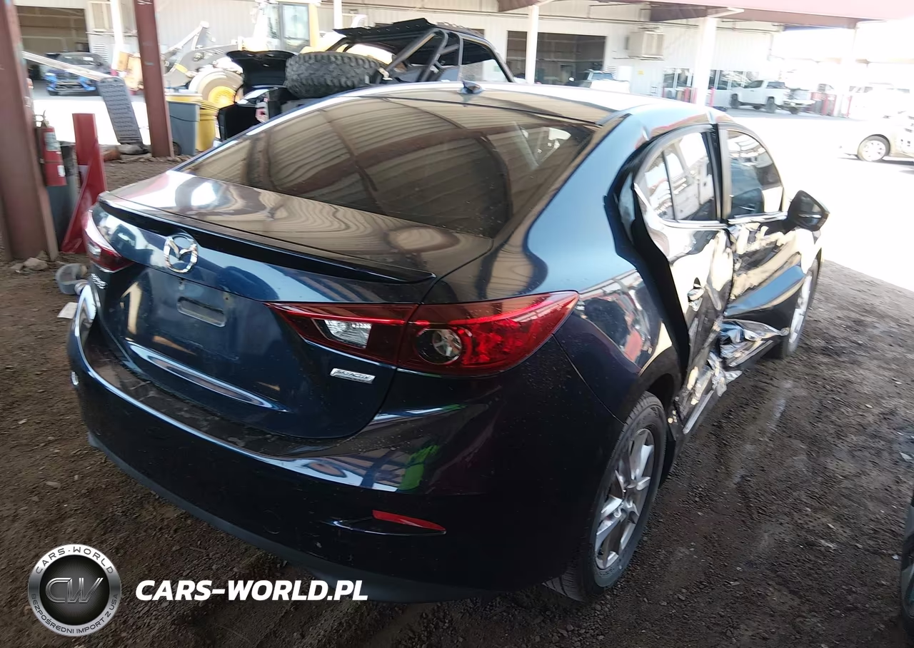 2014 Mazda Mazda3 I Touring VIN:JM1BM1V77E1147684 - 4