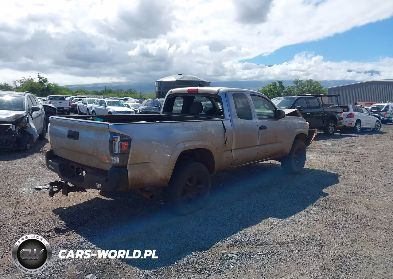 2017 Toyota Tacoma Sr VIN:5TFRX5GN0HX098290 - 4