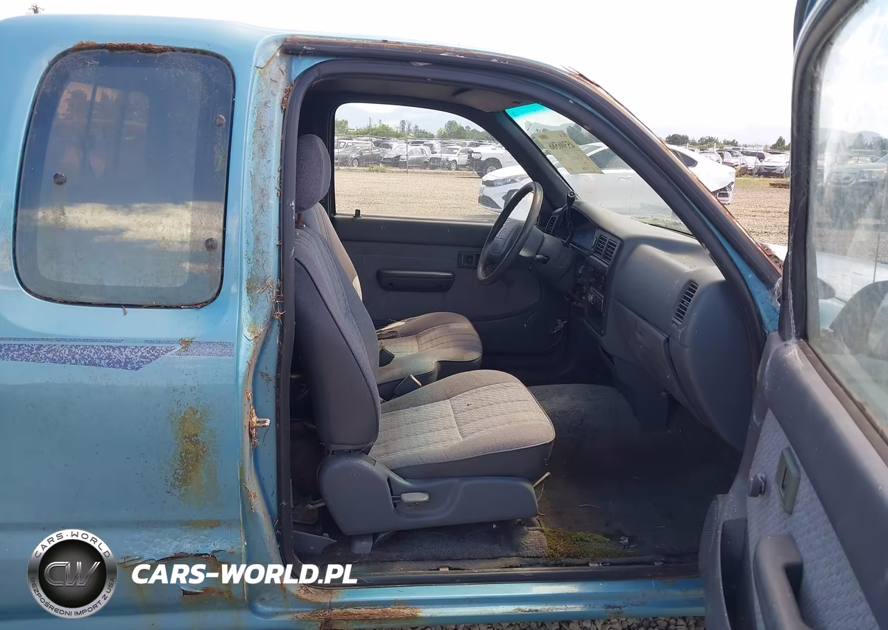 1995 Toyota Tacoma Xtracab VIN:4TAUN53B2SZ031550 - 5