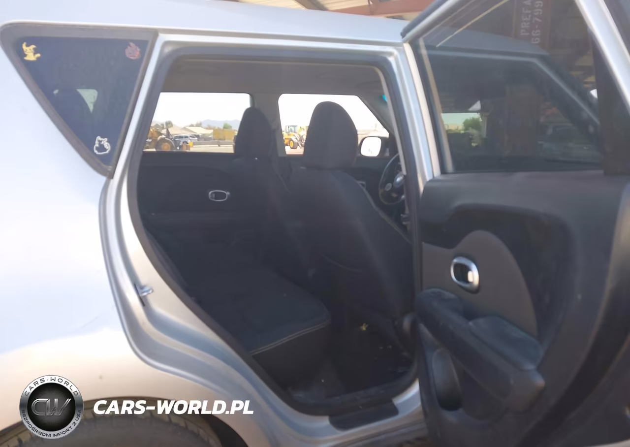 2014 Kia Soul + VIN:KNDJP3A57E7701984 - 8