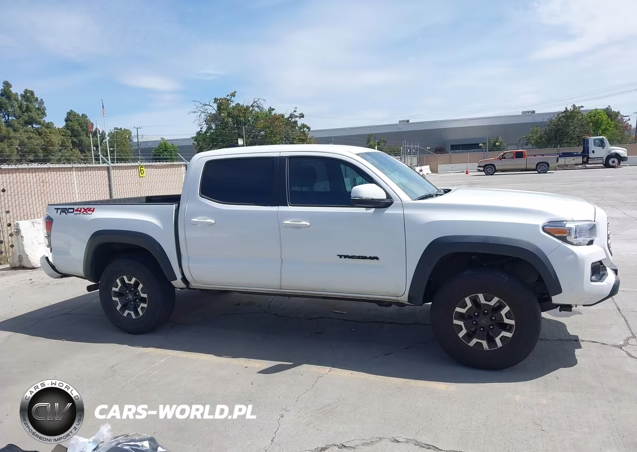 2023 Toyota Tacoma Trd Off Road VIN:3TMCZ5AN6PM608297 - 13