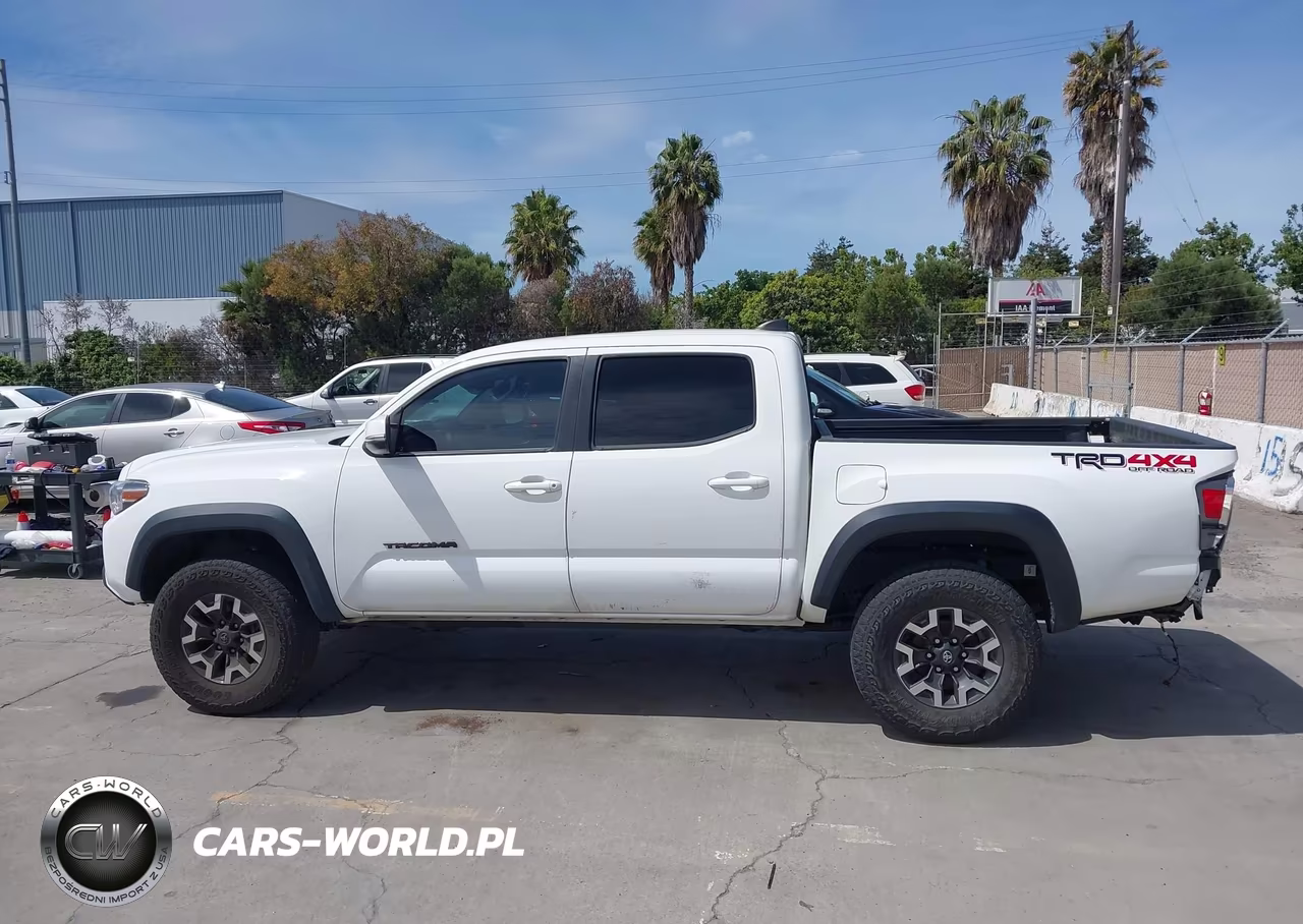 2023 Toyota Tacoma Trd Off Road VIN:3TMCZ5AN6PM608297 - 14
