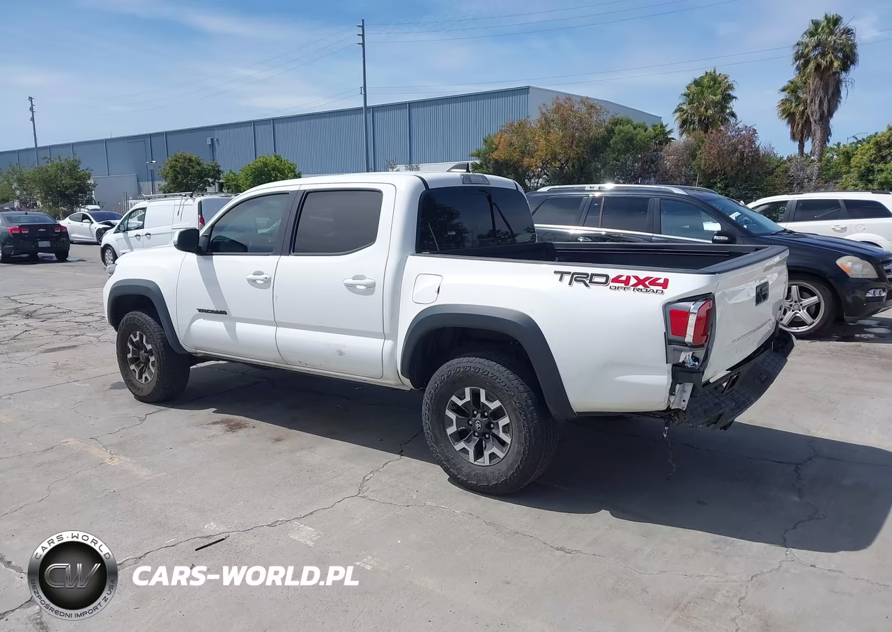 2023 Toyota Tacoma Trd Off Road VIN:3TMCZ5AN6PM608297 - 3