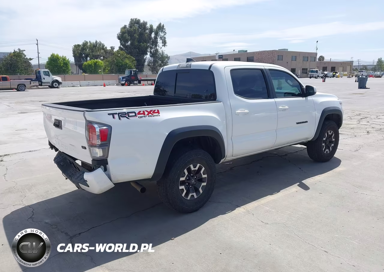 2023 Toyota Tacoma Trd Off Road VIN:3TMCZ5AN6PM608297 - 4