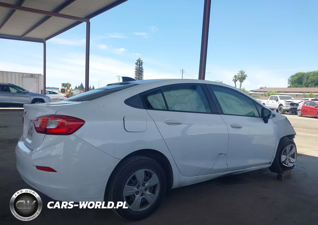 2018 Chevrolet Cruze Ls Auto VIN:1G1BC5SM3J7237063 - 13