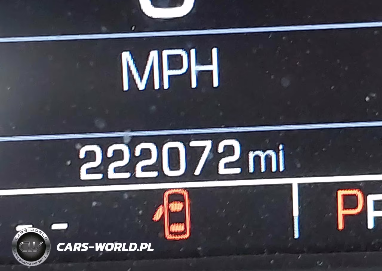 2017 Chevrolet Suburban Ls VIN:1GNSCGKC6HR232732 - 16