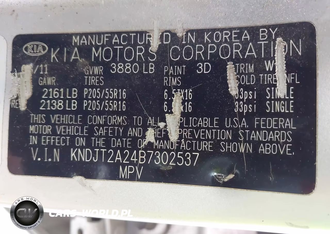 2011 Kia Soul + VIN:KNDJT2A24B7302537 - 9