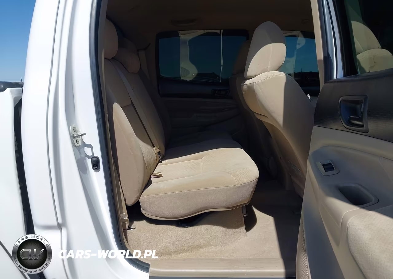 2010 Toyota Tacoma Base V6 VIN:3TMLU4EN1AM041829 - 8