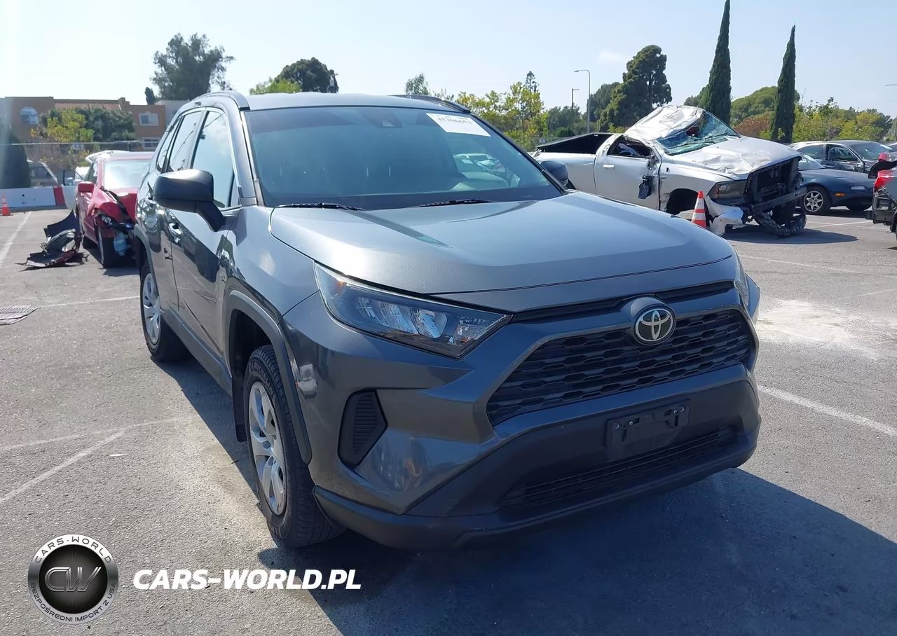 2020 Toyota Rav4 Le – zdjęcie 1 z 17