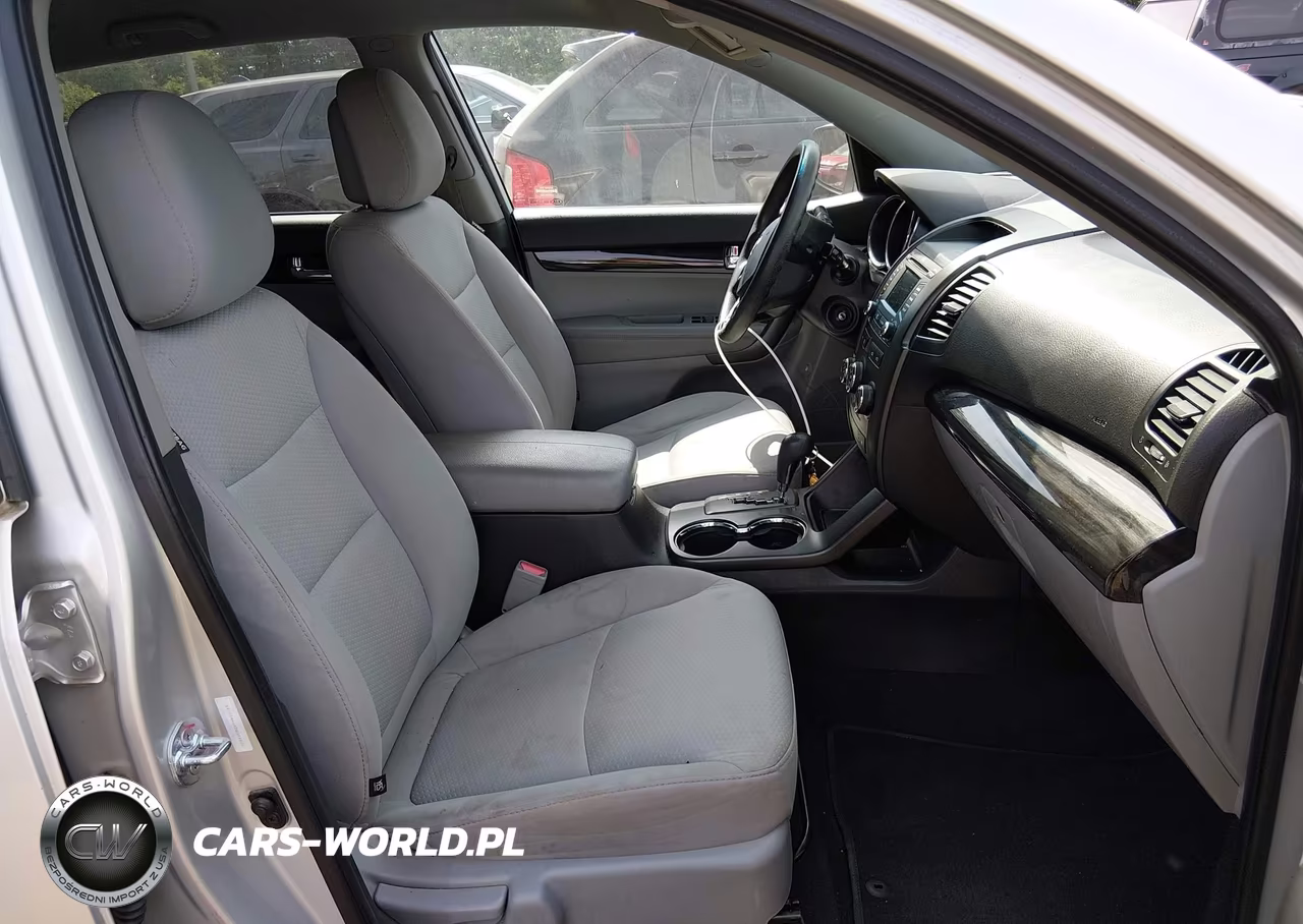 2013 Kia Sorento Lx VIN:5XYKT4A6XDG341531 - 5