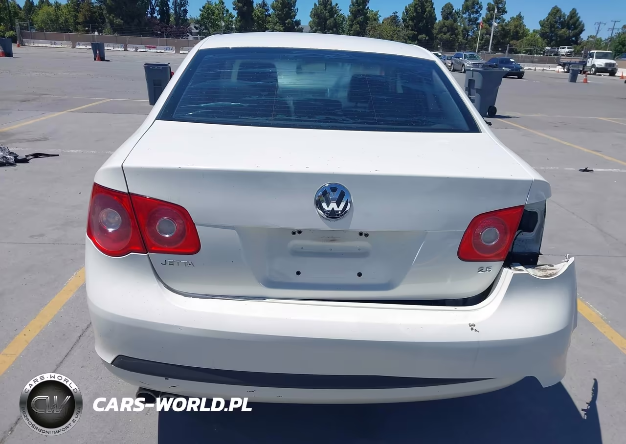 2005 Volkswagen Jetta 2.5 VIN:3VWRG71K65M614712 - 16