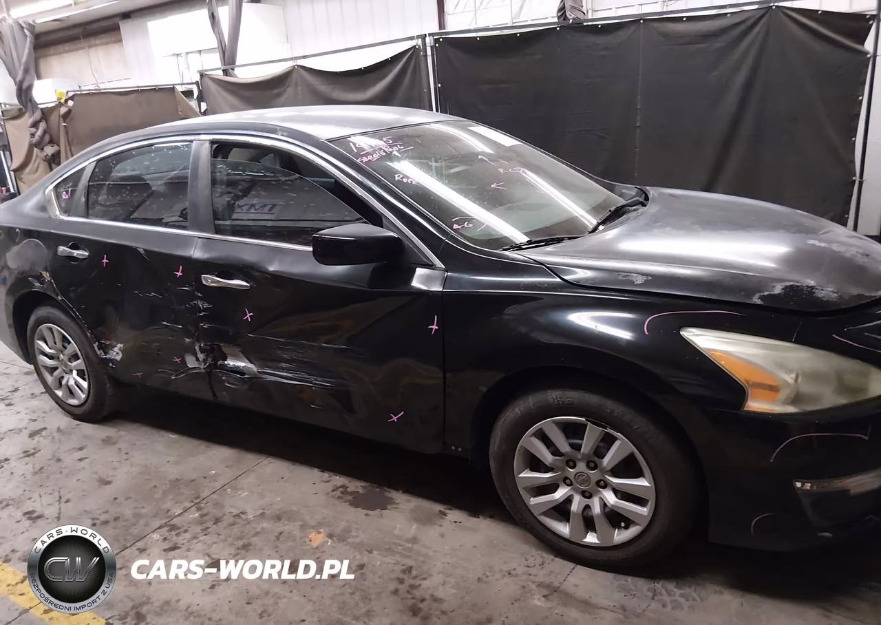 2013 Nissan Altima 2.5 S VIN:1N4AL3AP1DN532882 - 13