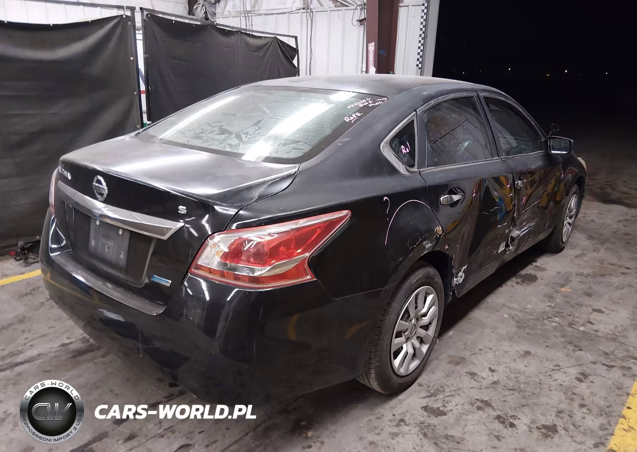 2013 Nissan Altima 2.5 S VIN:1N4AL3AP1DN532882 - 4