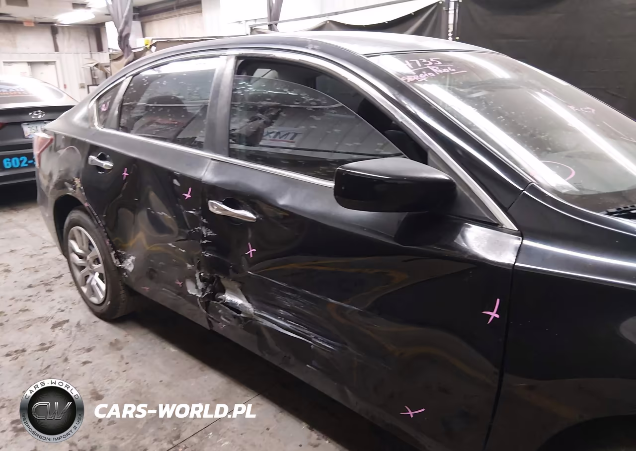 2013 Nissan Altima 2.5 S VIN:1N4AL3AP1DN532882 - 6