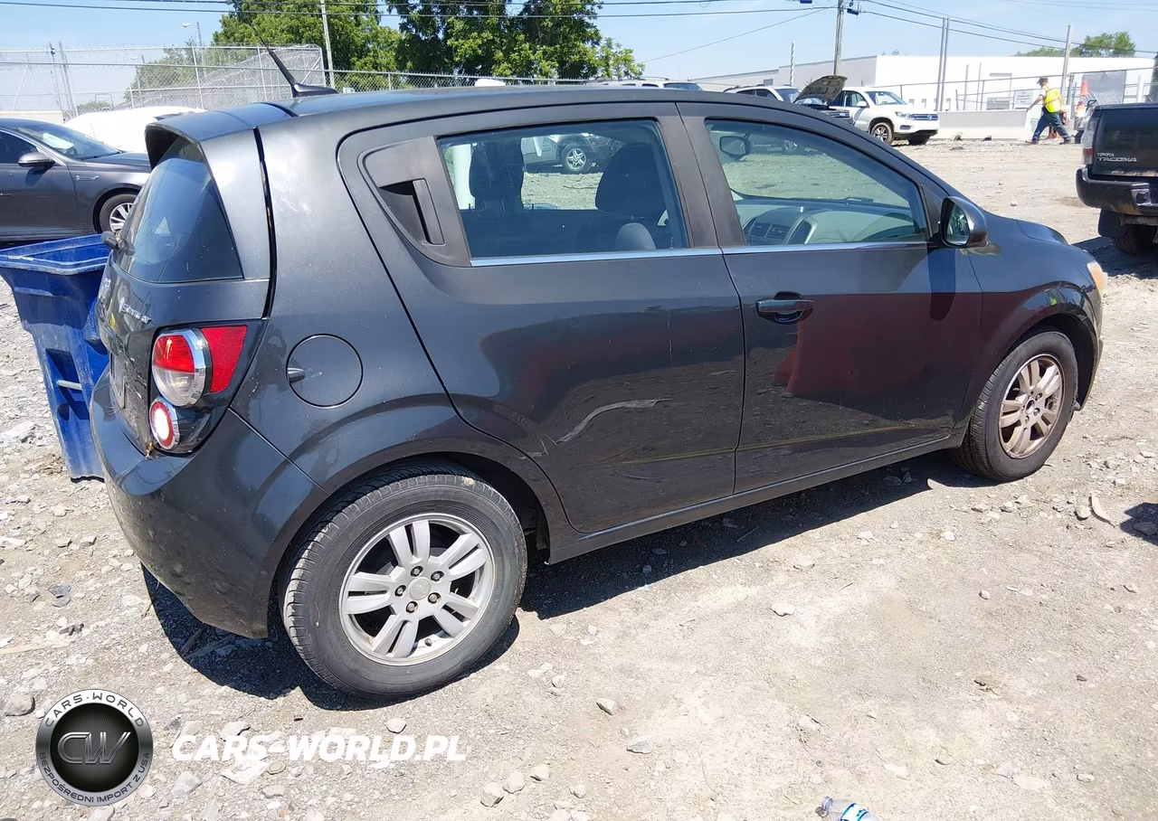 2014 Chevrolet Sonic Lt Auto VIN:1G1JC6SH2E4220525 - 4