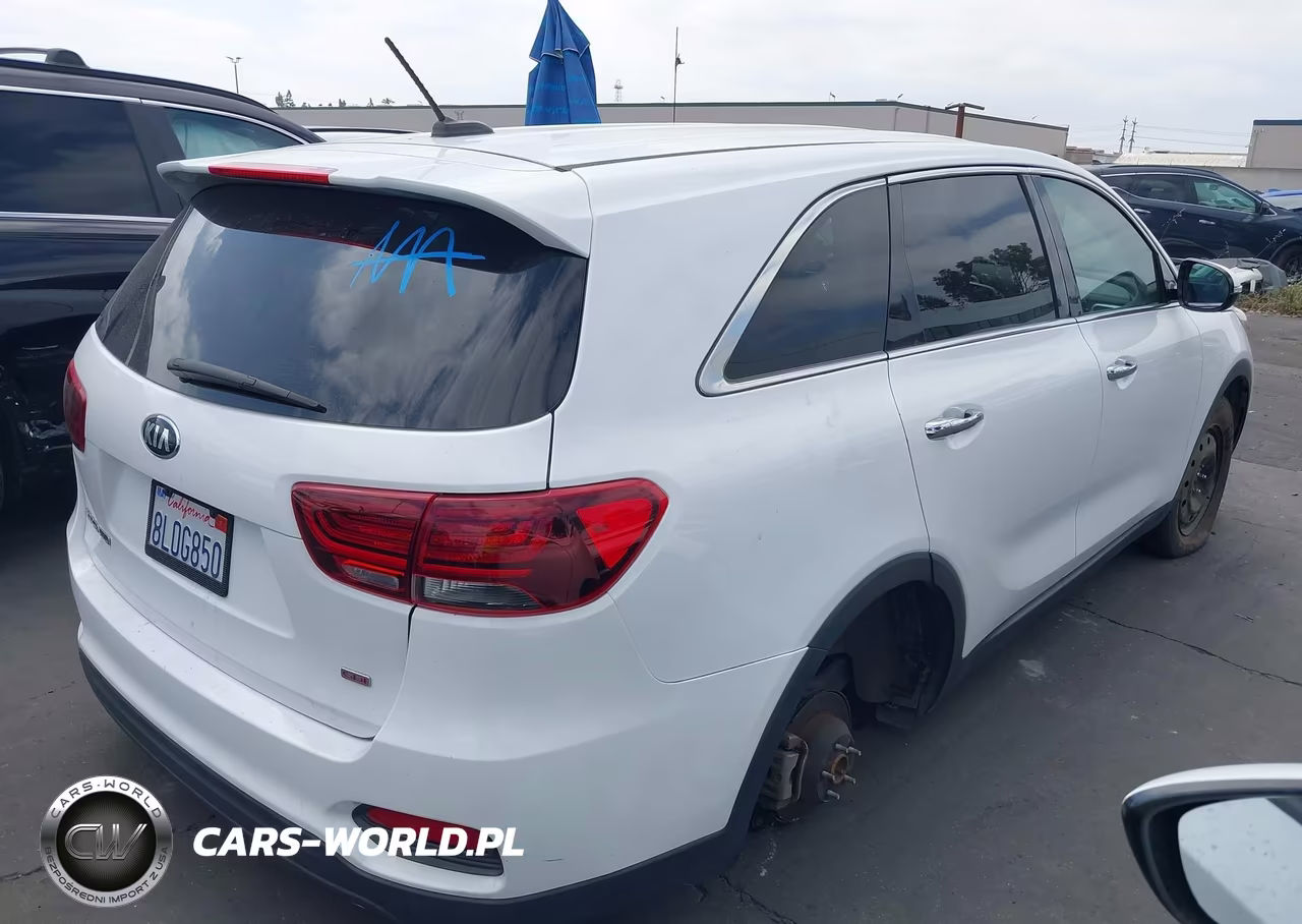 2019 Kia Sorento 2.4L Lx VIN:5XYPG4A37KG536435 - 4