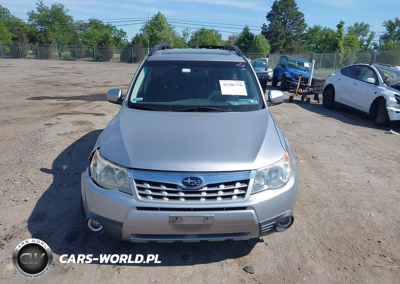 2013 Subaru Forester 2.5X Premium VIN:JF2SHADCXDH444149 - 12