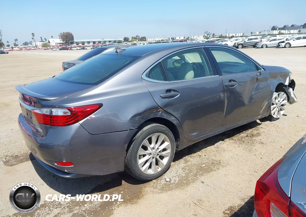 2013 Lexus Es 300H VIN:JTHBW1GG0D2015624 - 4