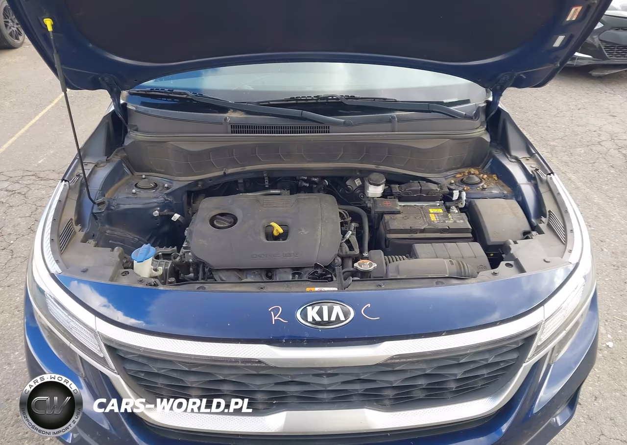 2021 Kia Seltos S VIN:KNDEUCAA8M7059393 - 10