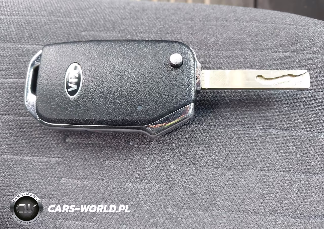 2021 Kia Seltos S VIN:KNDEUCAA8M7059393 - 11