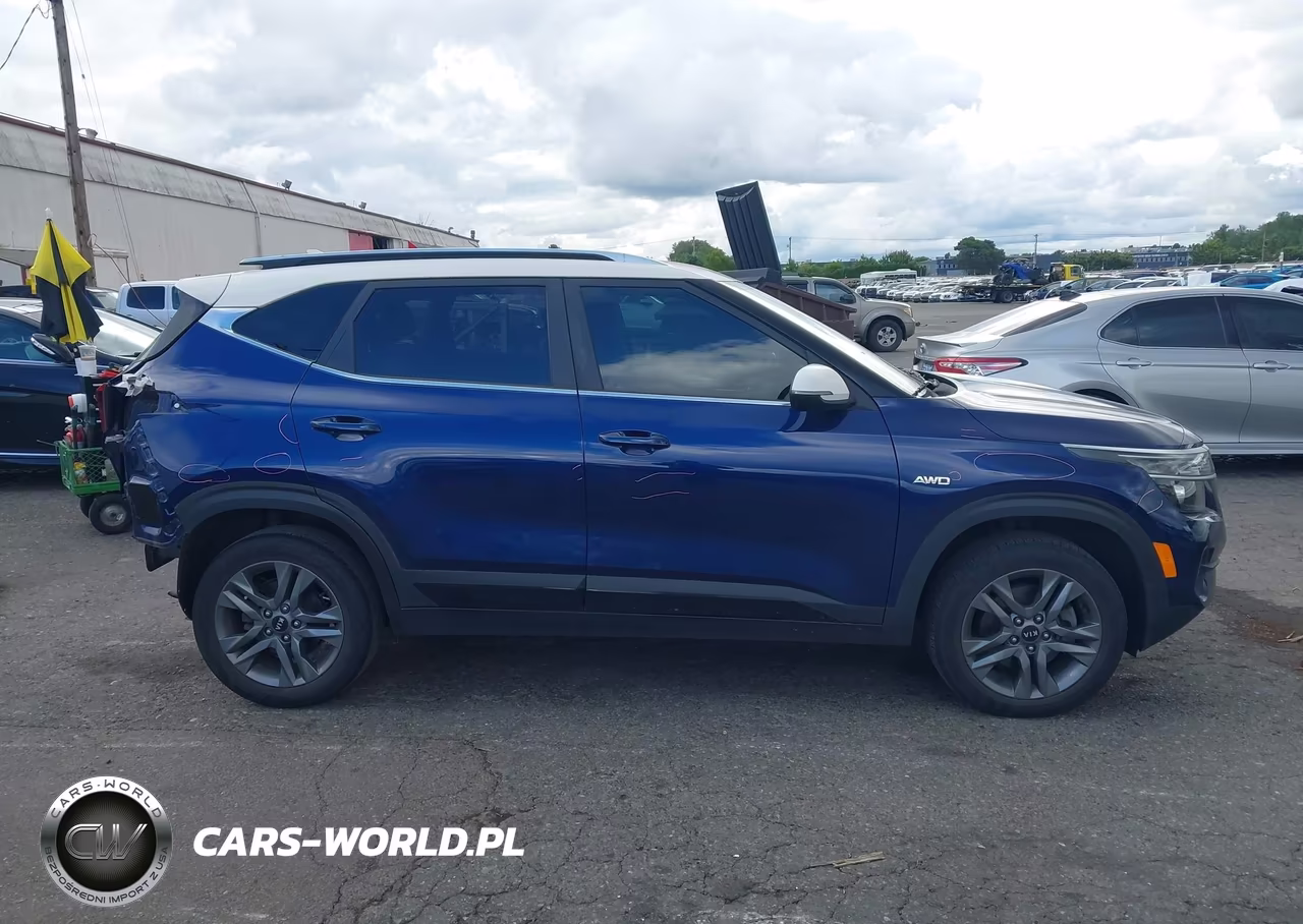 2021 Kia Seltos S VIN:KNDEUCAA8M7059393 - 14