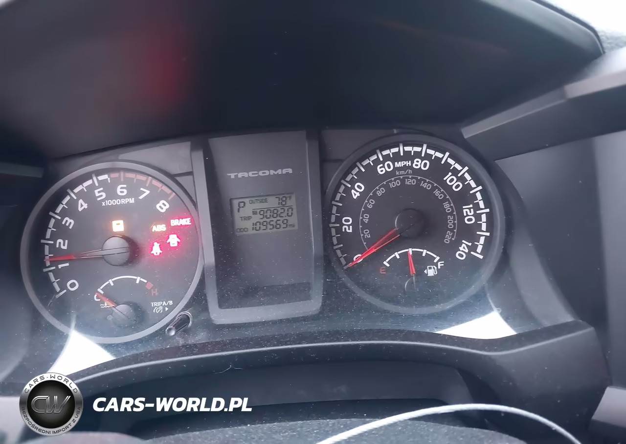 2017 Toyota Tacoma Sr VIN:5TFAX5GN8HX097269 - 7