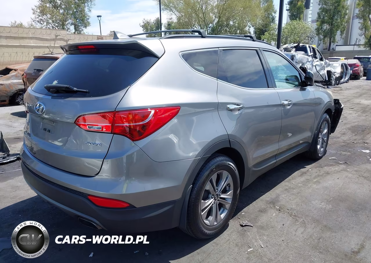 2015 Hyundai Santa Fe Sport 2.4L VIN:5XYZU3LB5FG291320 - 4