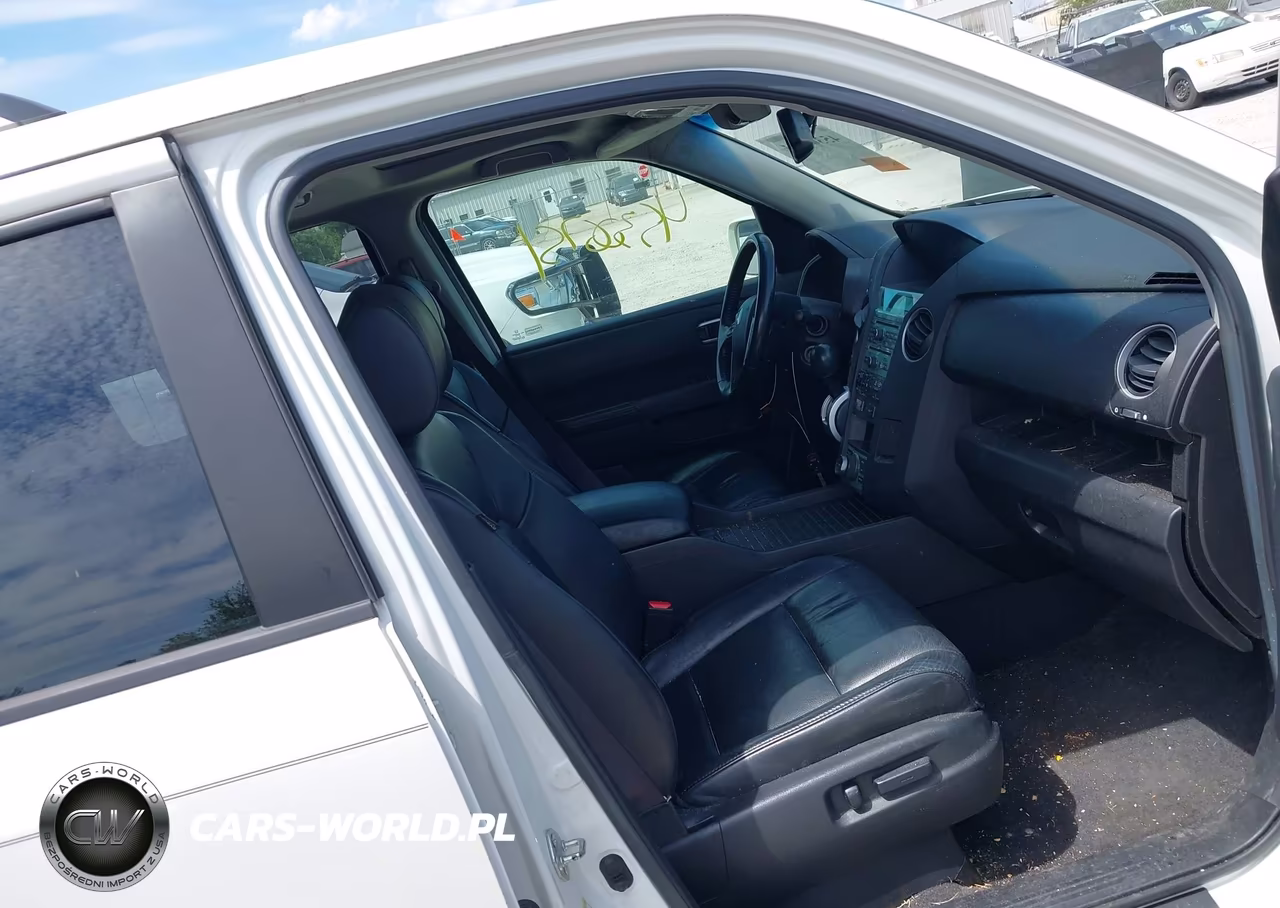 2011 Honda Pilot Touring VIN:5FNYF4H99BB006301 - 5