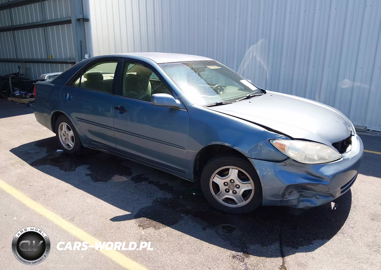 2003 Toyota Camry Le V6 – zdjęcie 1 z 11