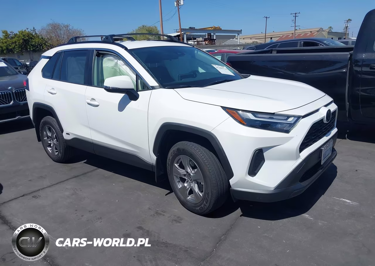 2025 Toyota Rav4 Hybrid Le – zdjęcie 1 z 19