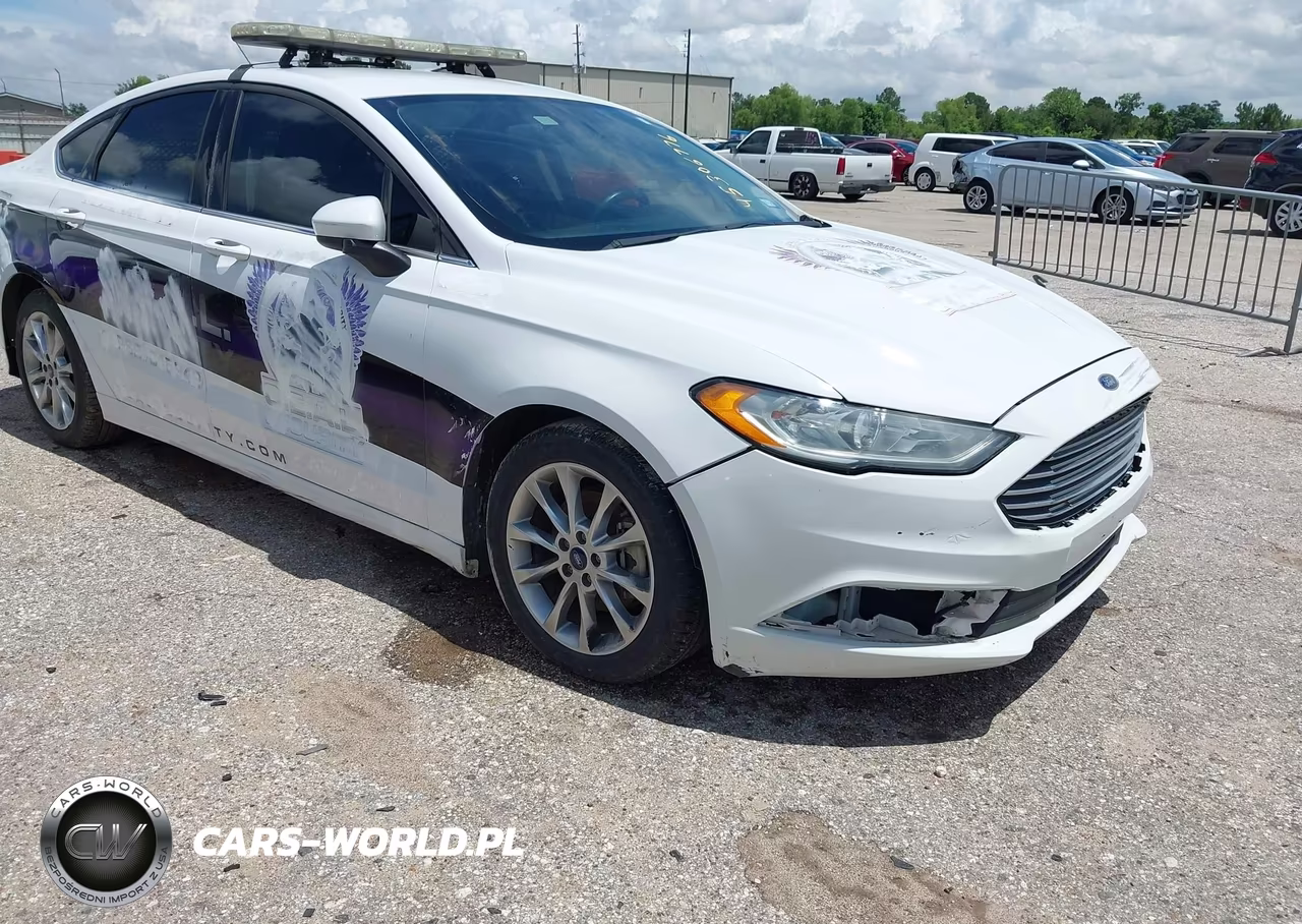 2017 Ford Fusion Hybrid S – zdjęcie 1 z 16