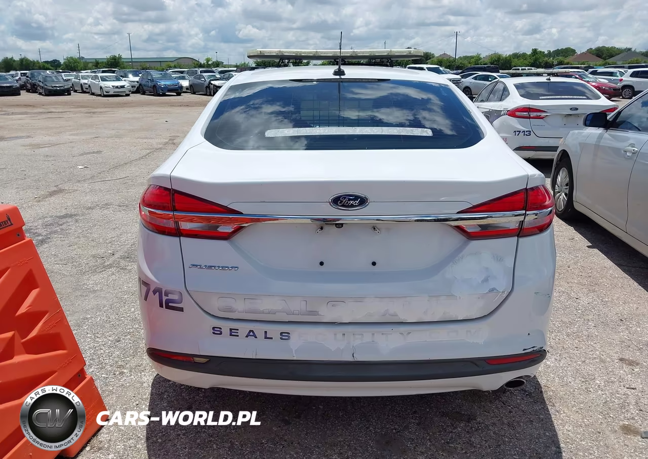 2017 Ford Fusion Hybrid S VIN:3FA6P0UU7HR322848 - 16