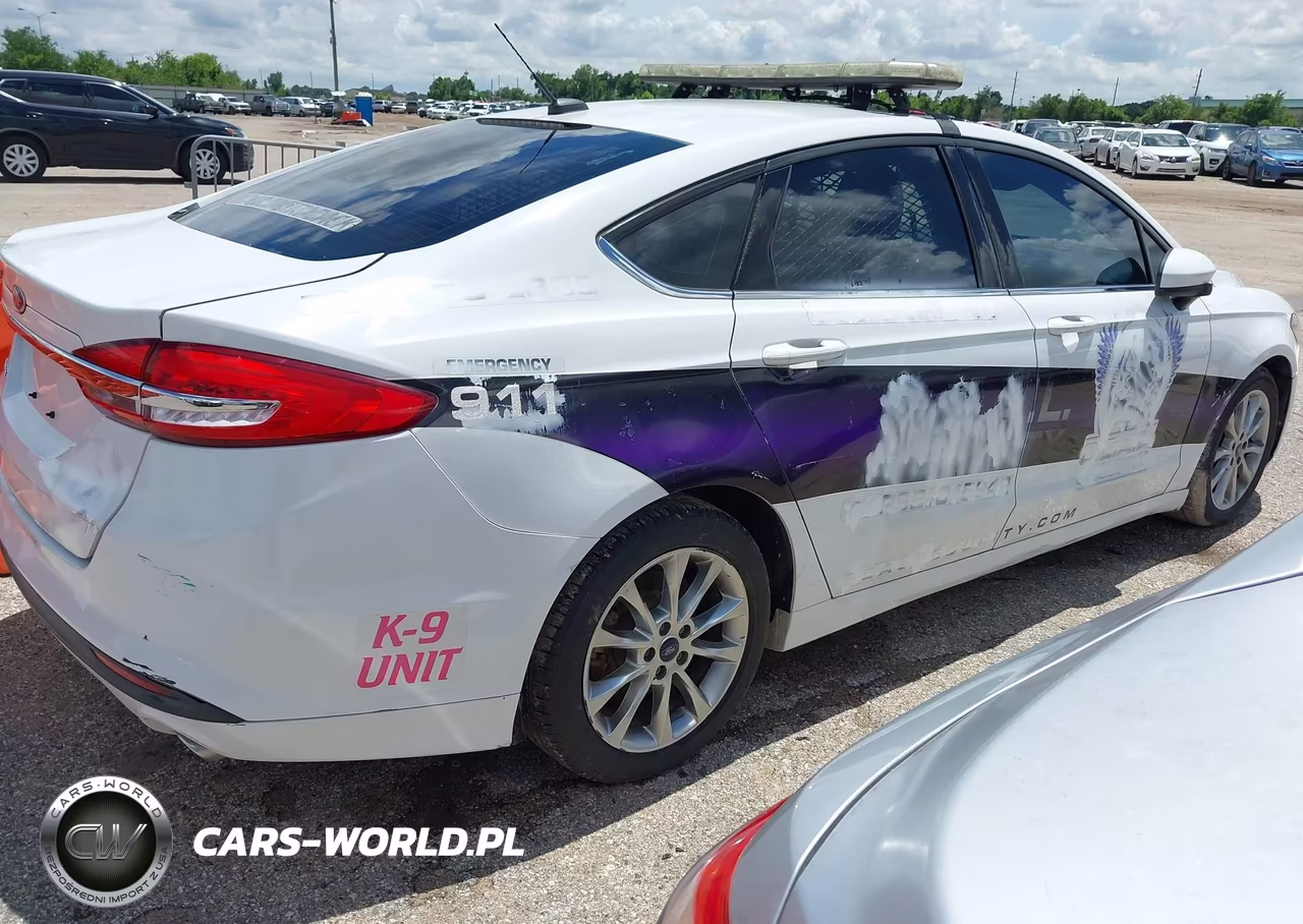2017 Ford Fusion Hybrid S VIN:3FA6P0UU7HR322848 - 4