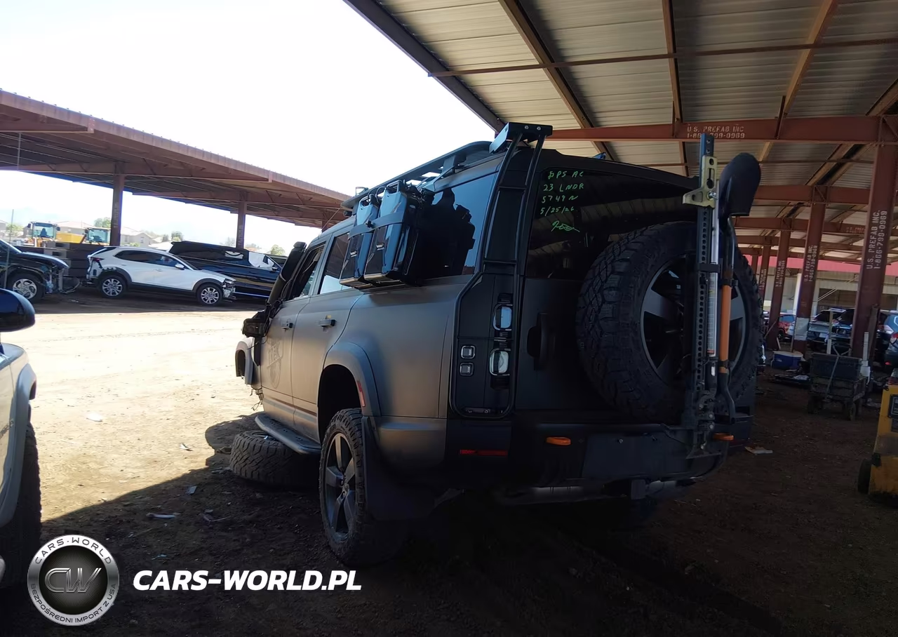 2023 Land Rover Defender 130 Se VIN:SALEPFEU9P2225749 - 3