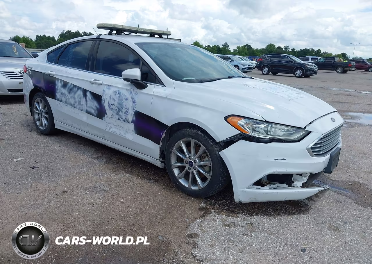 2017 Ford Fusion Hybrid S – zdjęcie 1 z 16