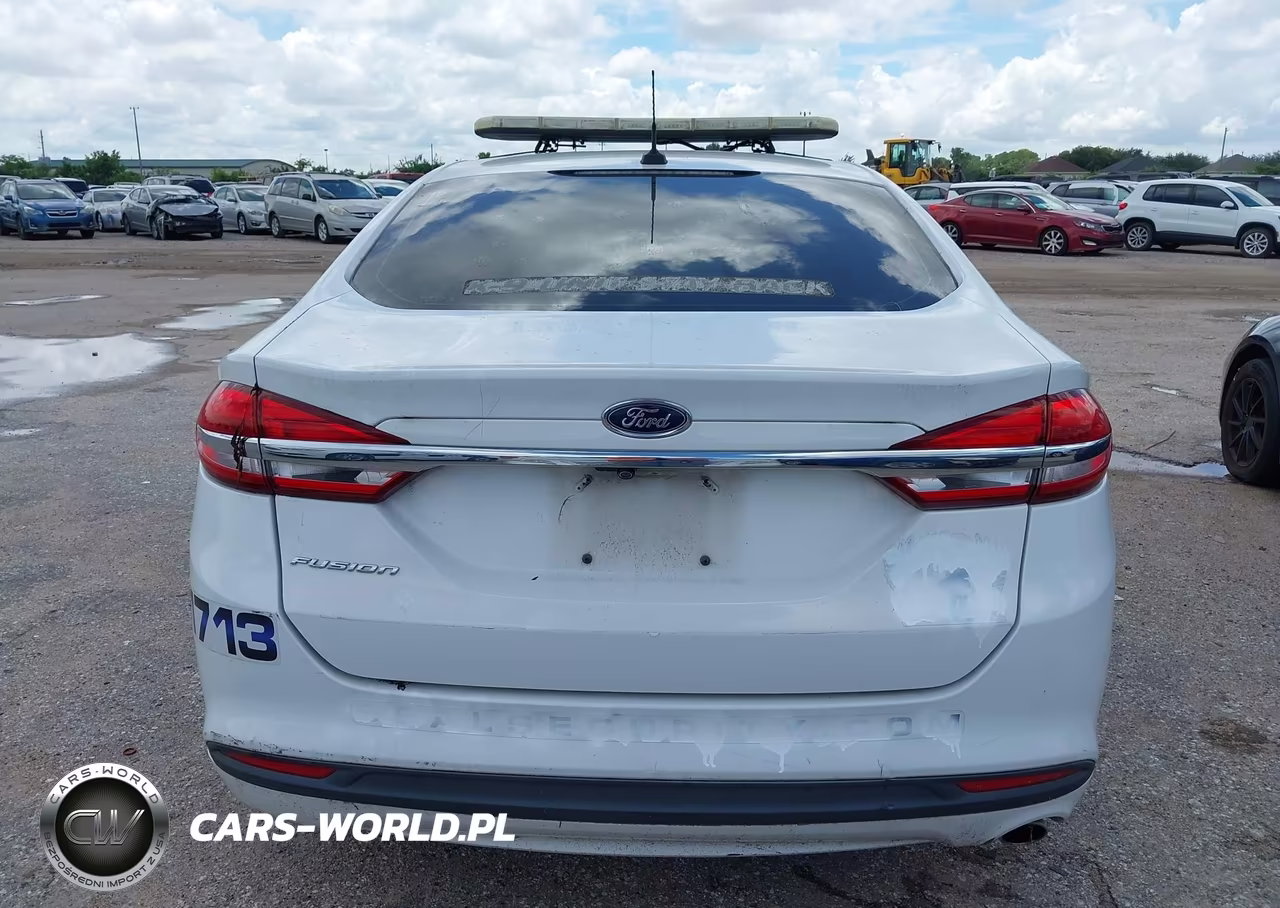 2017 Ford Fusion Hybrid S VIN:3FA6P0UU2HR349696 - 16