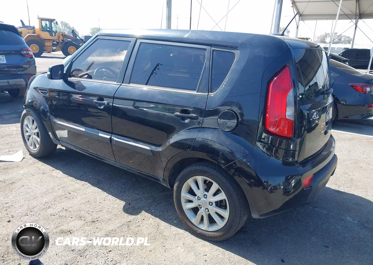 2012 Kia Soul + VIN:KNDJT2A62C7739084 - 3